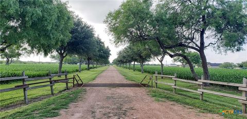 847 Oliver Road Victoria TX 77904