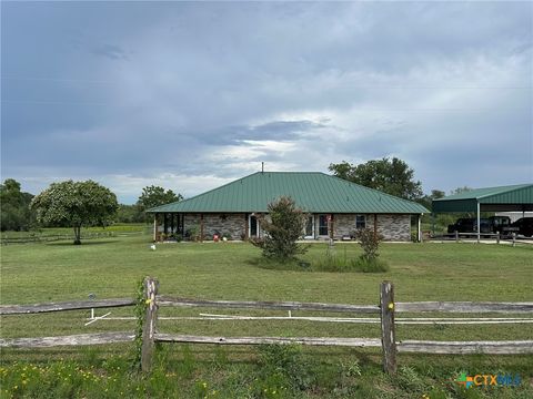 1912 Seminole Trail Dale TX 78616