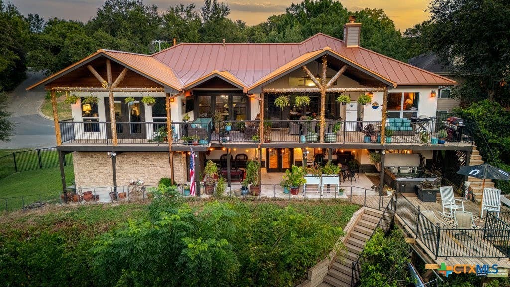 Photo of 76 Guada Coma Drive, New Braunfels, TX 78130 (MLS # 622561)
