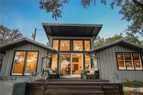 Photo of 3358 Drapers Cove, Lago Vista, TX 78645 (MLS # 611293)