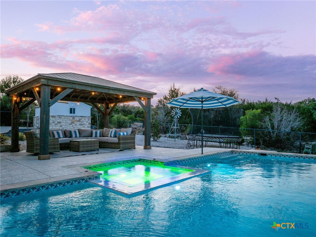 1623 Decanter Drive