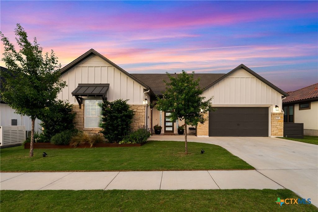 Photo of 1316 Dancing Oak Lane, San Marcos, TX 78666 (MLS # 585172)