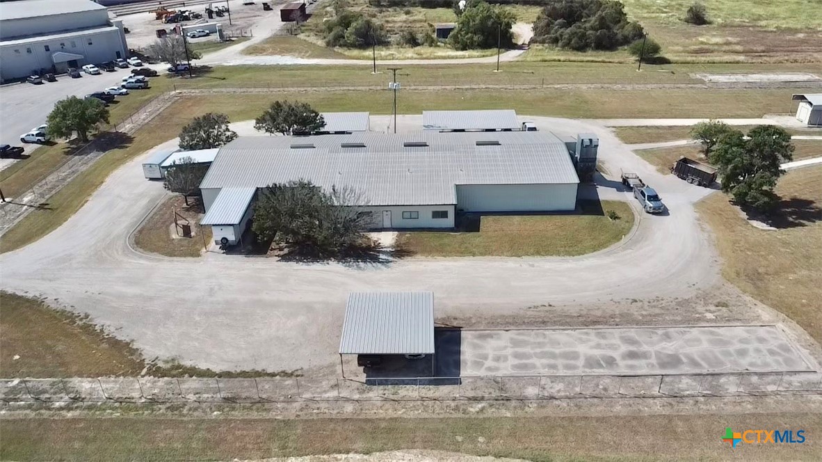 400 Warehouse Road