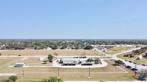 400 Warehouse Road Victoria TX 77905