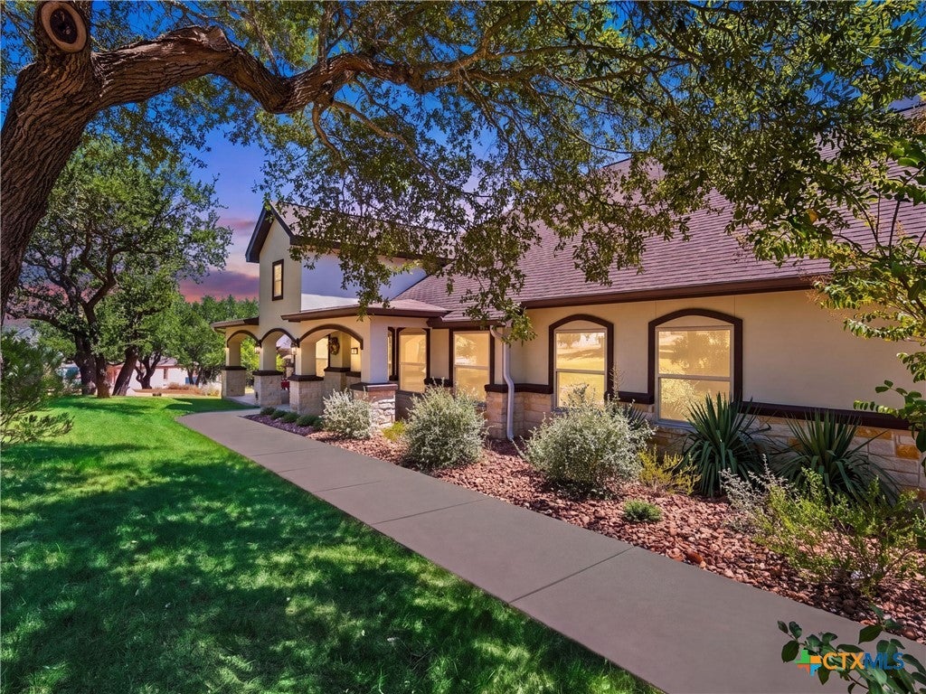 Photo of 1711 Mountain Springs, Canyon Lake, TX 78133 (MLS # 623230)
