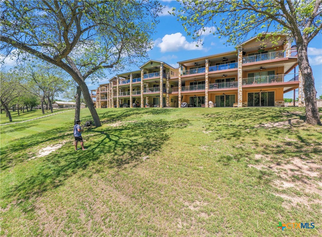 New Braunfels, Texas 78132, United States, 3 Bedrooms Bedrooms, ,2 BathroomsBathrooms,Residential,Active,242266