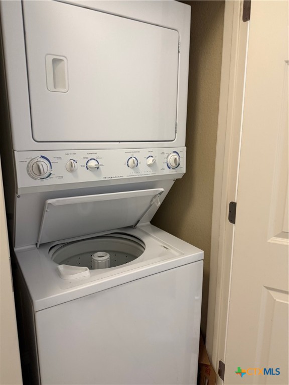 New Braunfels, Texas 78132, United States, 3 Bedrooms Bedrooms, ,2 BathroomsBathrooms,Residential,Active,242266