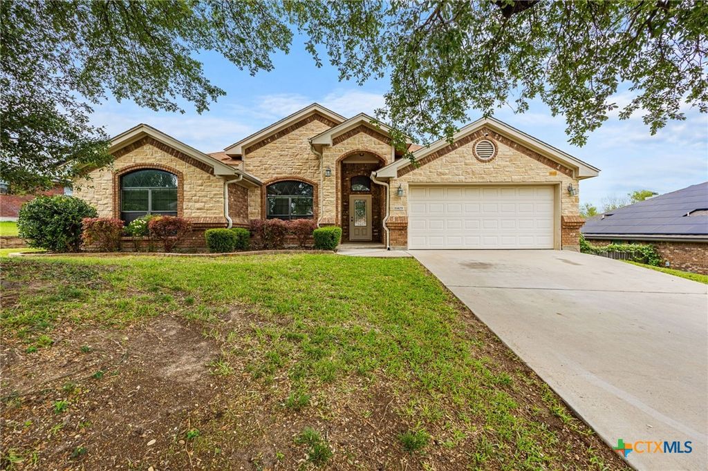 Photo of 6409 Marble Falls Drive, Killeen, TX 76542 (MLS # 611162)