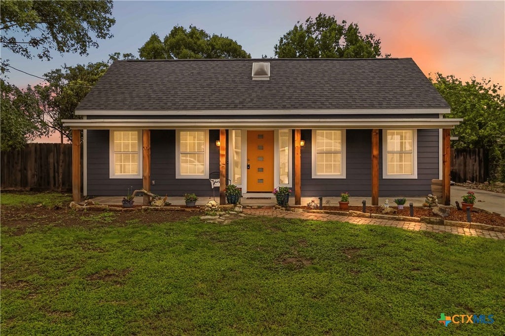 Photo of 594 Kellys Way, New Braunfels, TX 78130 (MLS # 613786)