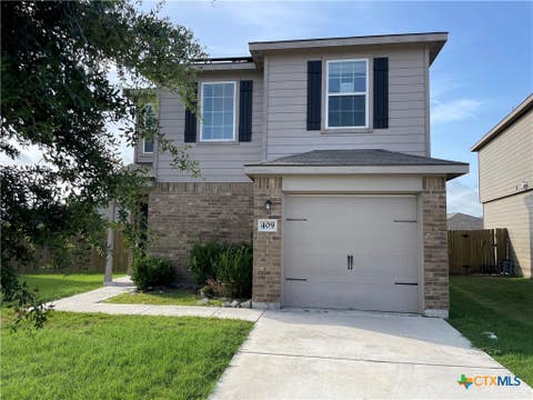 Photo of 409 Wincliff Lane, Jarrell, TX 76537 (MLS # 618703)