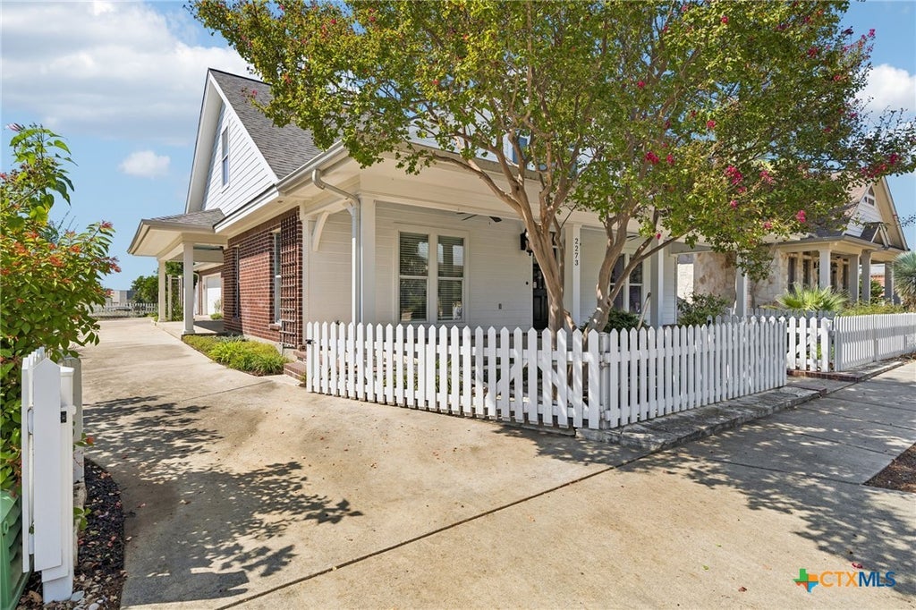 Photo of 2273 Gruene Lake Drive, New Braunfels, TX 78130 (MLS # 627674)