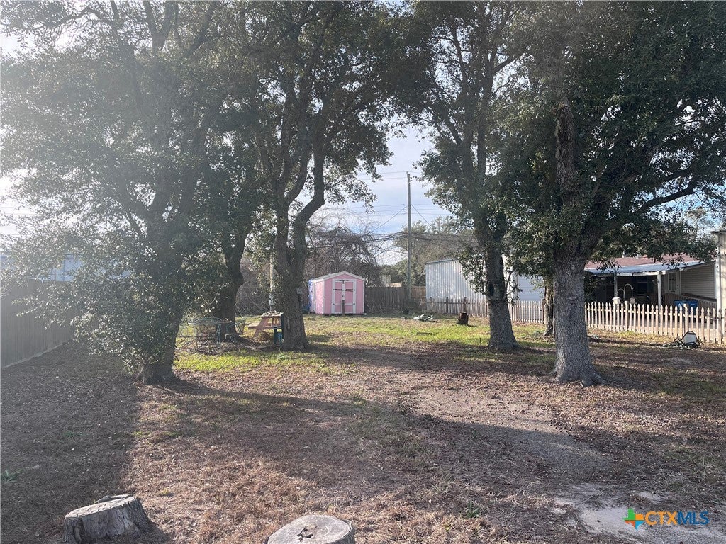 545 Oak Ave.
