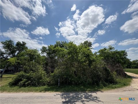 1009 E Shell Avenue Temple TX 76501