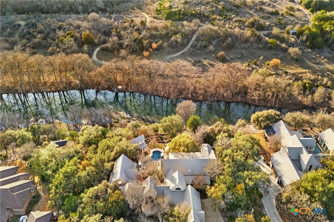 954 Riverforest Drive