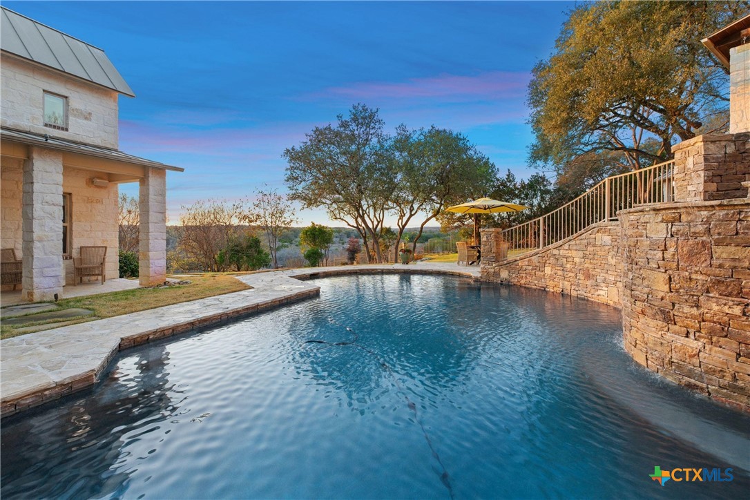 954 Riverforest Drive