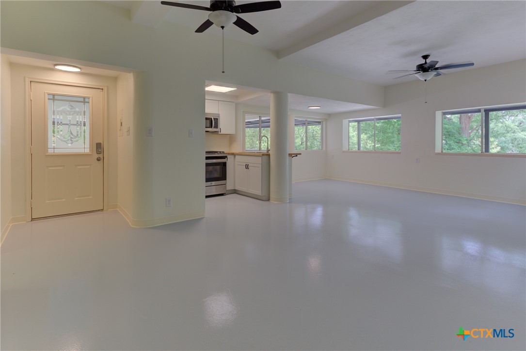 New Braunfels, Texas 78130, United States, 4 Bedrooms Bedrooms, ,5 BathroomsBathrooms,Residential,Active,152304
