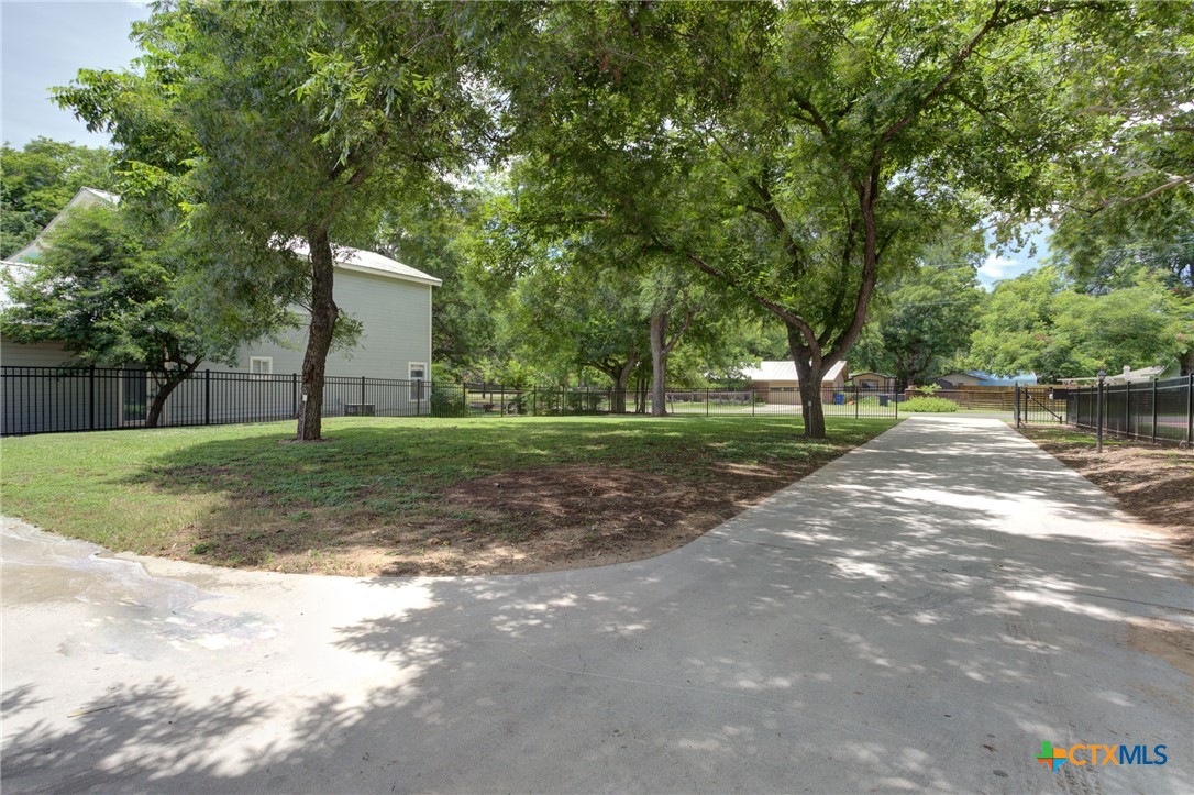 New Braunfels, Texas 78130, United States, 4 Bedrooms Bedrooms, ,5 BathroomsBathrooms,Residential,Active,152304