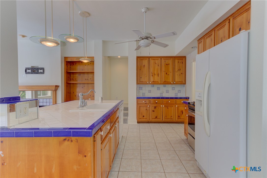 New Braunfels, Texas 78130, United States, 4 Bedrooms Bedrooms, ,5 BathroomsBathrooms,Residential,Active,152304