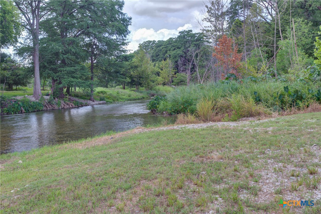 New Braunfels, Texas 78130, United States, 4 Bedrooms Bedrooms, ,5 BathroomsBathrooms,Residential,Active,152304