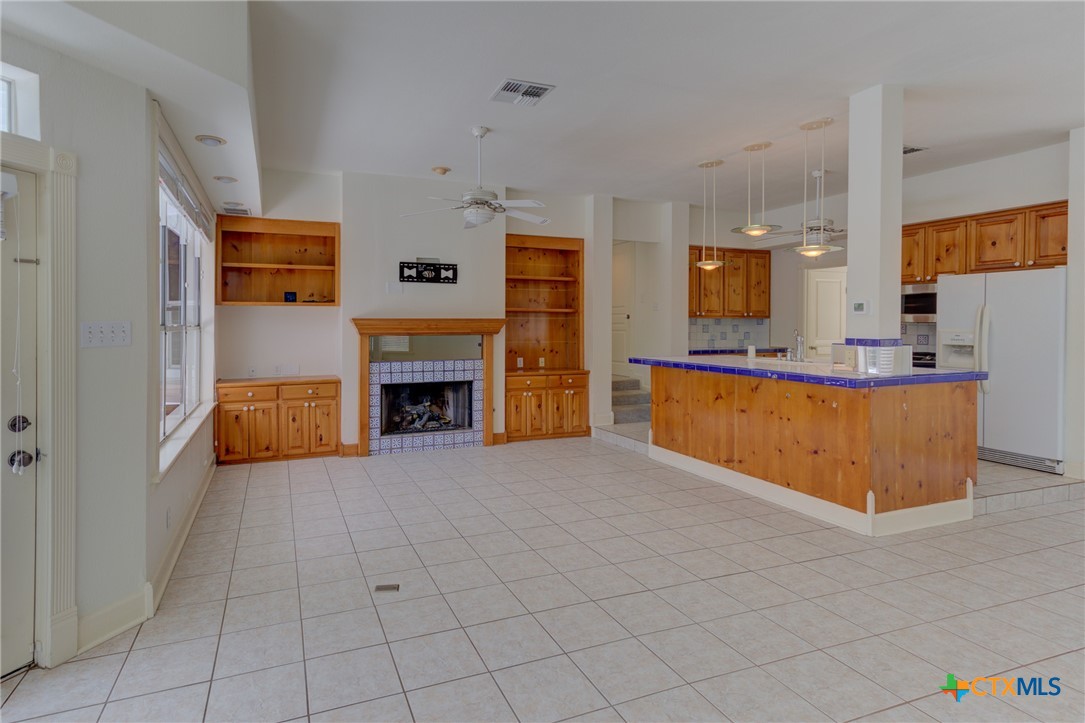New Braunfels, Texas 78130, United States, 4 Bedrooms Bedrooms, ,5 BathroomsBathrooms,Residential,Active,152304