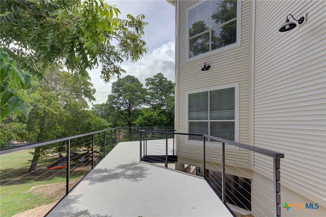 New Braunfels, Texas 78130, United States, 4 Bedrooms Bedrooms, ,5 BathroomsBathrooms,Residential,Active,152304