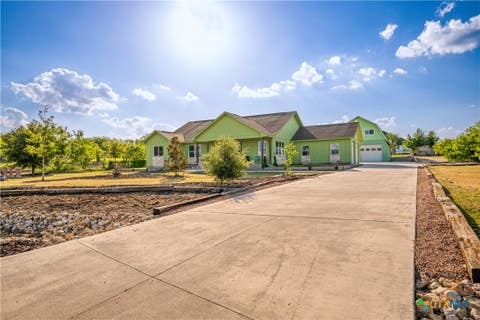 Photo of 459 E Ridge Lane, Niederwald, TX 78640 (MLS # 621348)