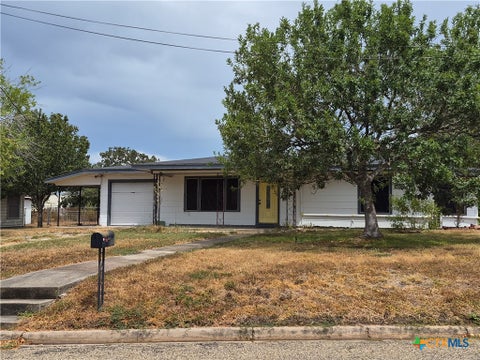 Photo of 1010 E Church Street, Cuero, TX 77954 (MLS # 625036)