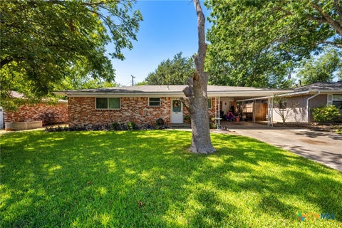 Photo of 3213 Lawnwood Drive, Temple, TX 76502 (MLS # 625431)