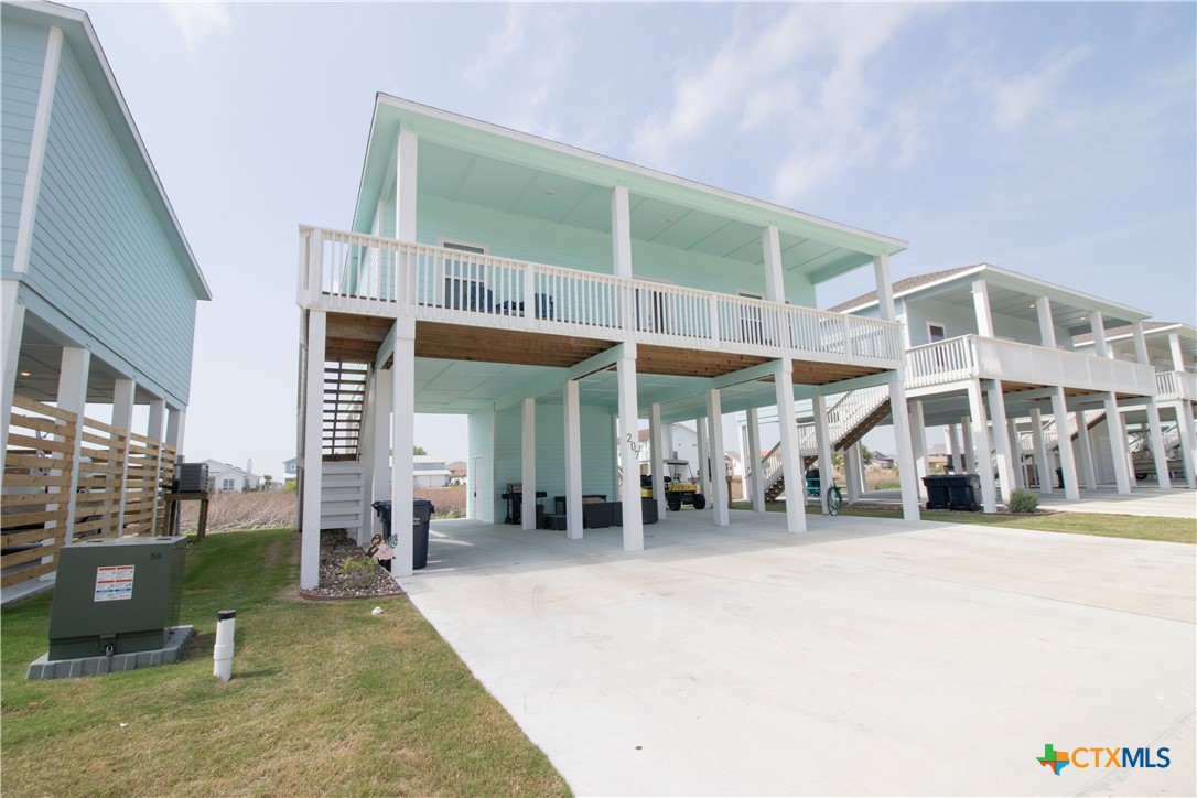 207 Paradise Drive
