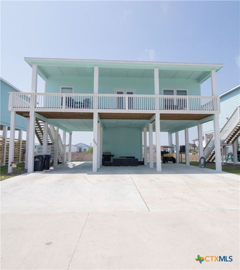 207 Paradise Drive Rockport TX 78382
