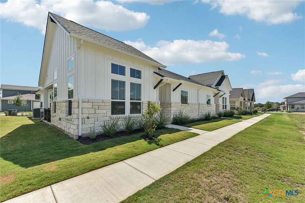 Photo of 136 Stewart Drive #101, San Marcos, TX 78666 (MLS # 570867)