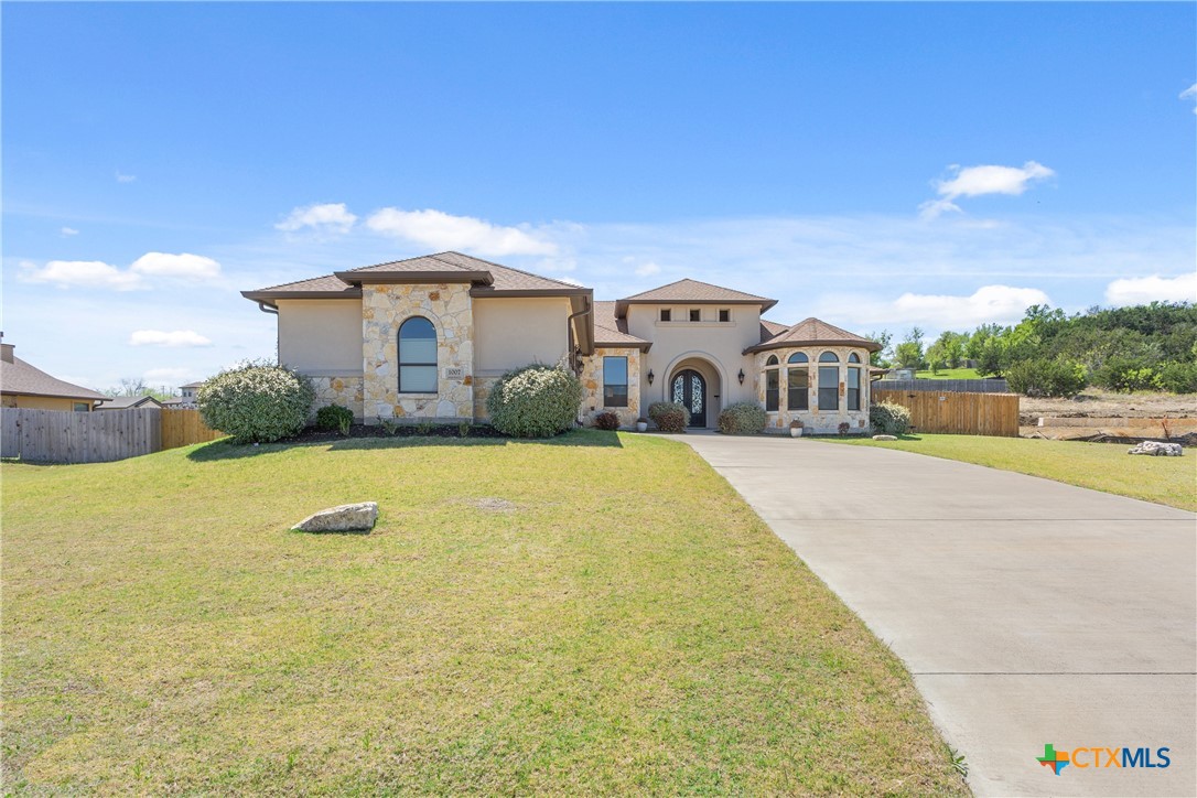 1007 Saddle Bluff Drive