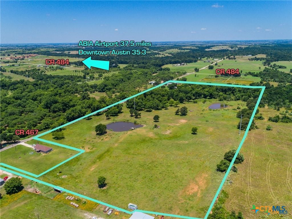 Photo 1 of 16 — 4605 County Road 467, Elgin, TX 78621