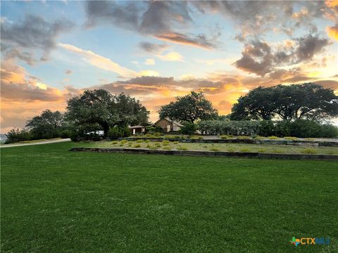 Photo of 2237 Apache Drive, Harker Heights, TX 76548 (MLS # 612576)