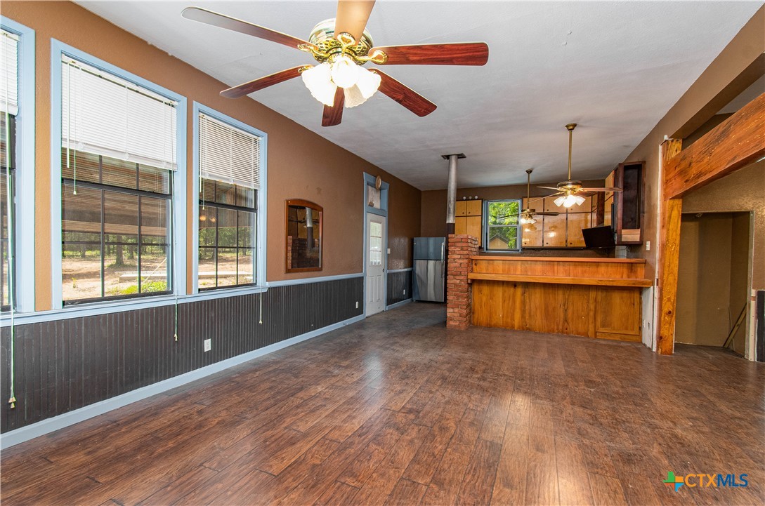 Cameron, Texas 75620, United States, 2 Bedrooms Bedrooms, ,1 BathroomBathrooms,Residential,Active,138809