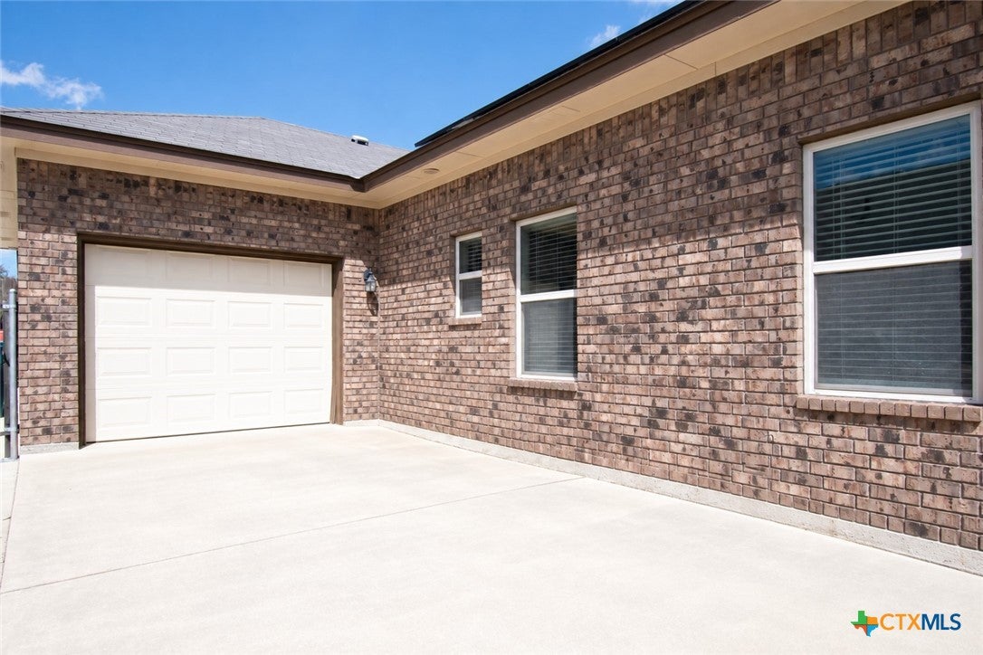 2029 Catkins Lane