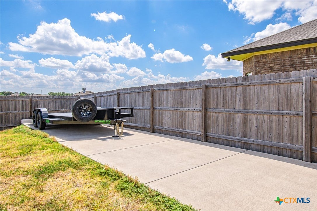 2029 Catkins Lane