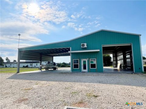 211 N 5th Street Port O'Connor TX 77982