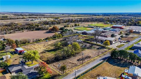 407 N Bumblebee Drive Little River Academy TX 76554