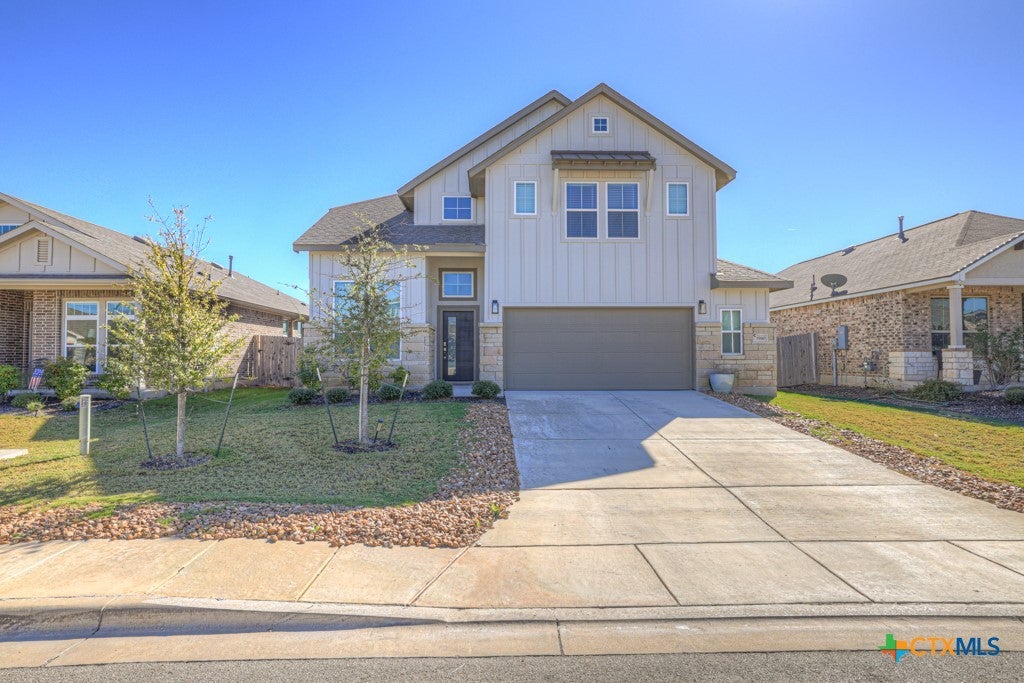 Photo of 1940 Colonial Avenue, New Braunfels, TX 78130 (MLS # 602307)