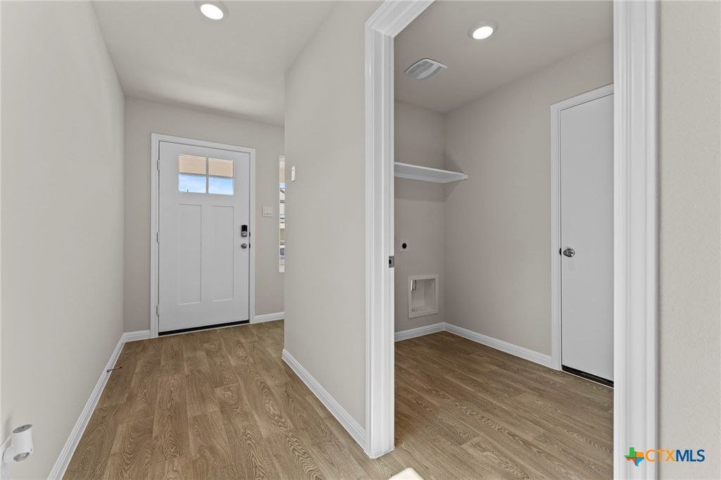 Photo of 140 Raymondville Path, San Marcos, TX 78666 (MLS # 613353)