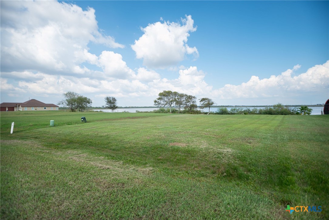 Lot 20 N Blue Heron Drive