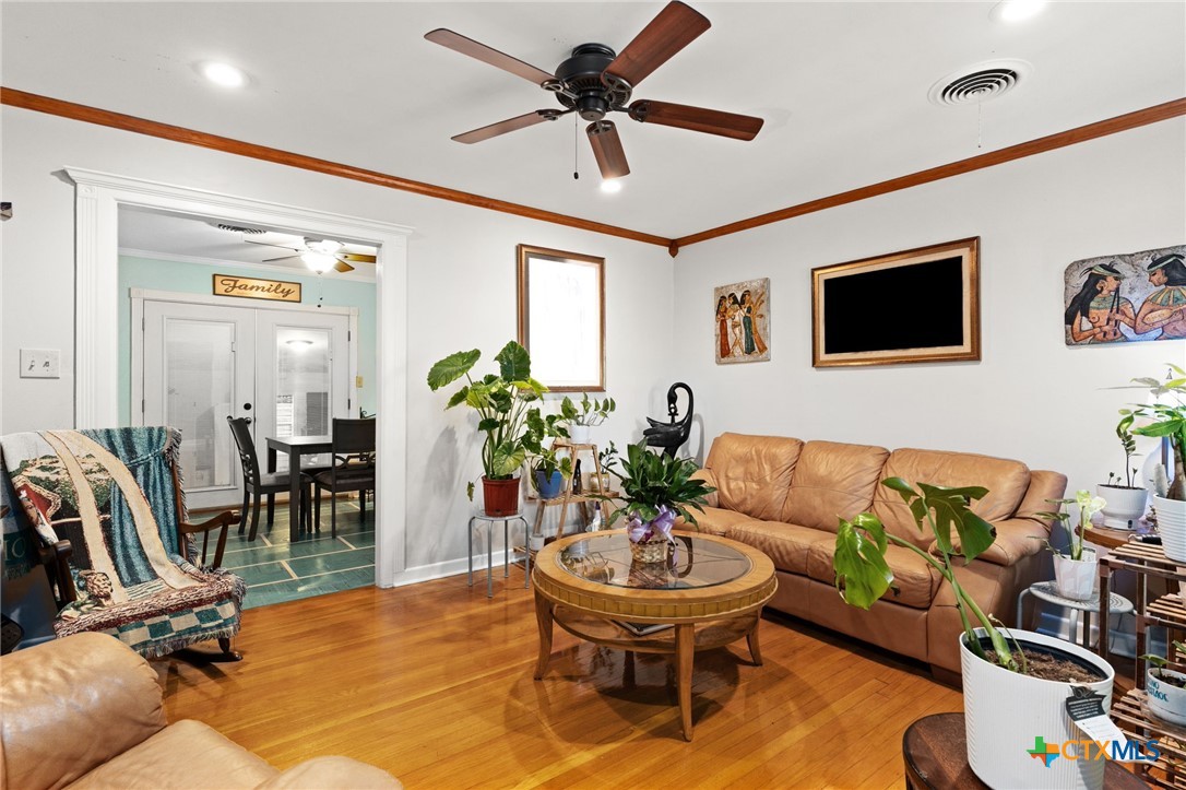 711 Alexander Street