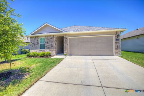 Photo of 113 Moonrise Drive, San Marcos, TX 78666 (MLS # 616294)