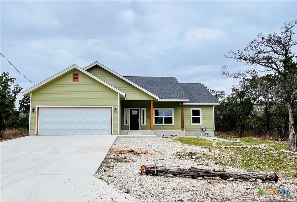 Photo of 635 Cactus Flower, Canyon Lake, TX 78133 (MLS # 552078)