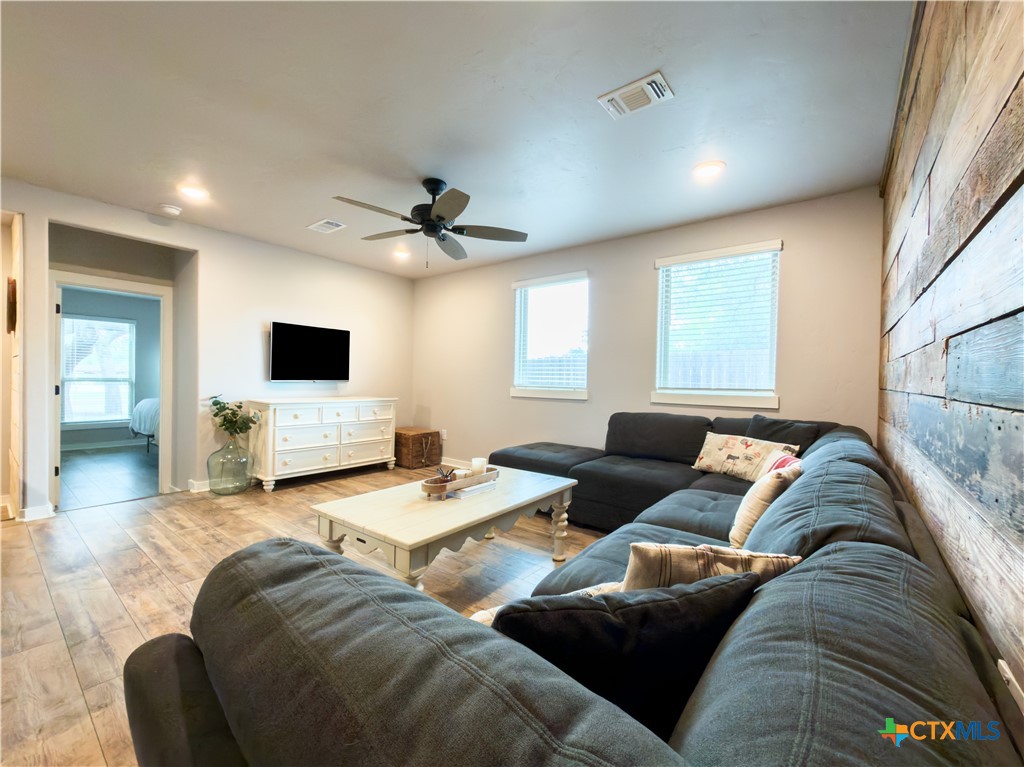 99 Old Austin Highway