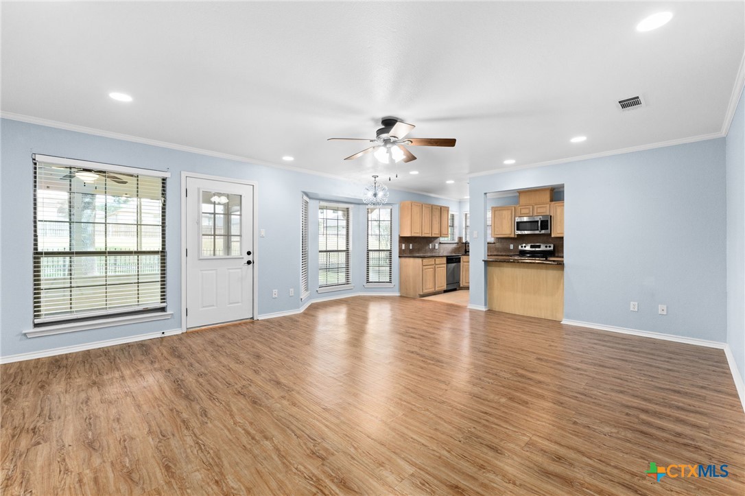 709 Cottonwood Drive