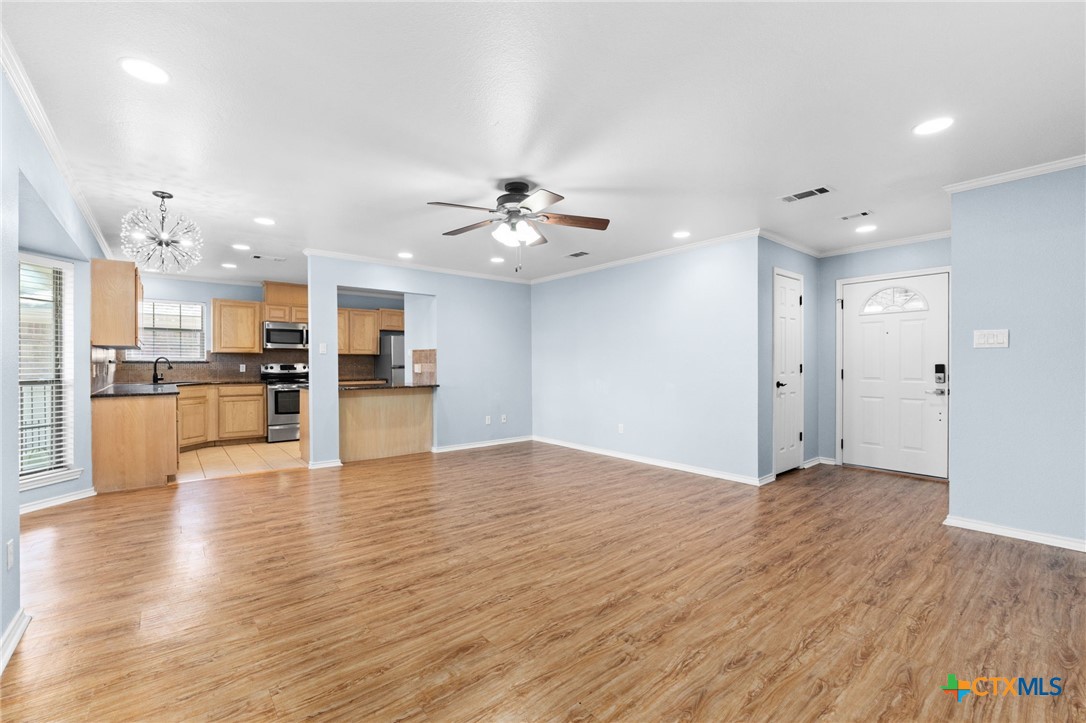 709 Cottonwood Drive