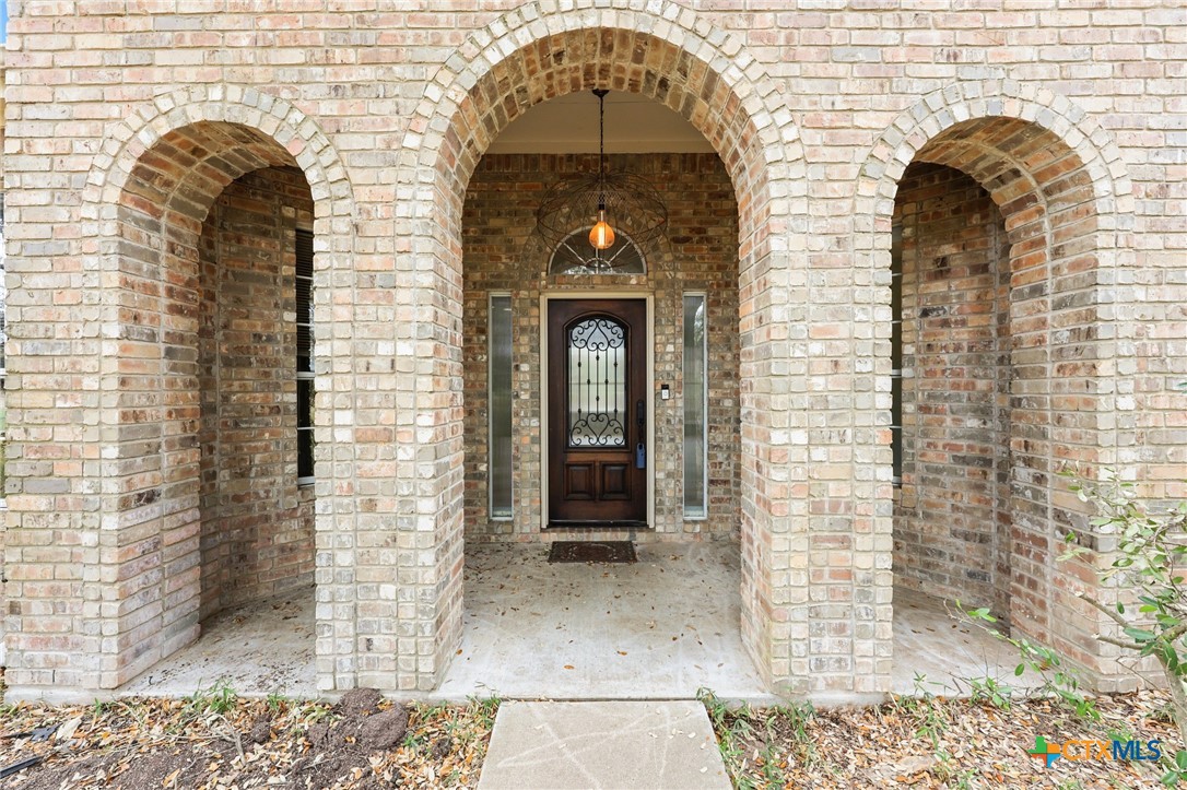 2003 Fountainwood Drive