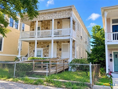 Photo of 1612 Ave L, Galveston, TX 77550 (MLS # 626340)